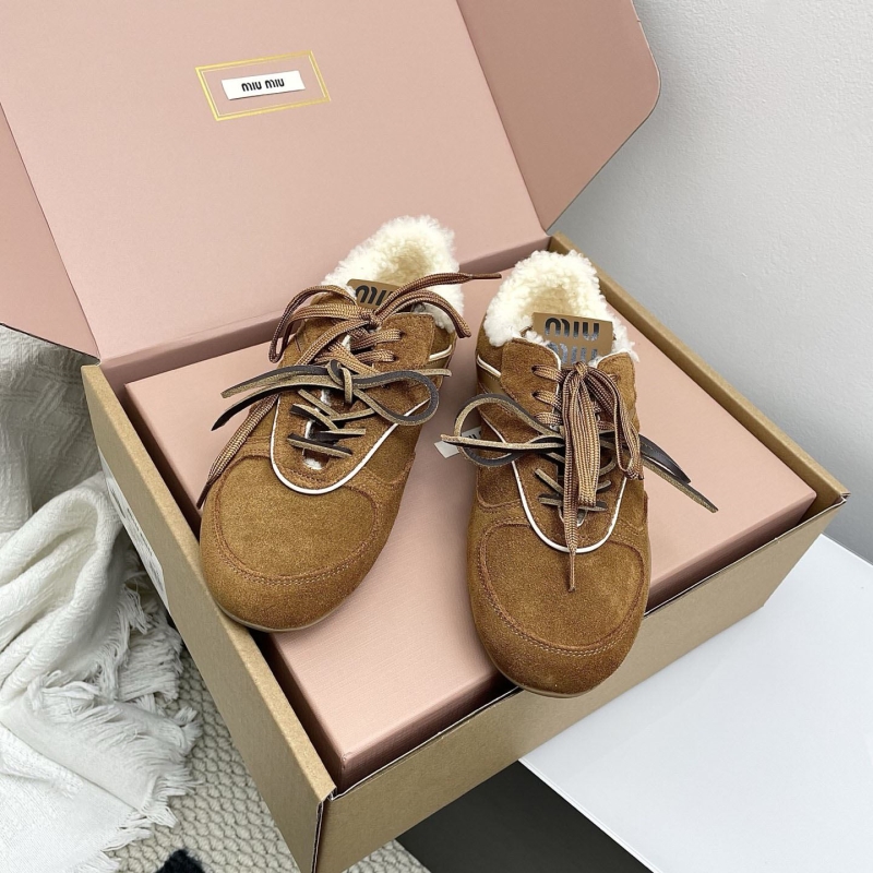 Miu Miu Sneakers